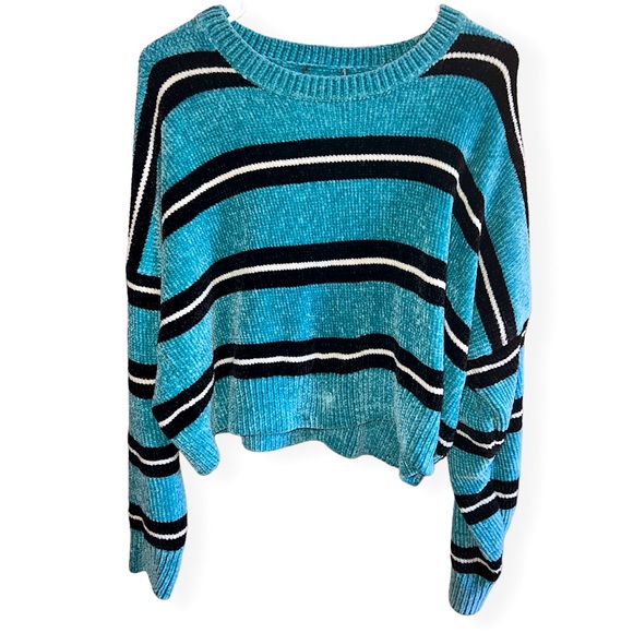 wild fable sweater - Picture 2 of 3